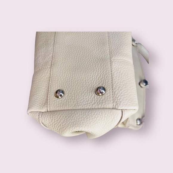 Ivory Furla Piper Bag With Strap Included - Picture 10 of 11